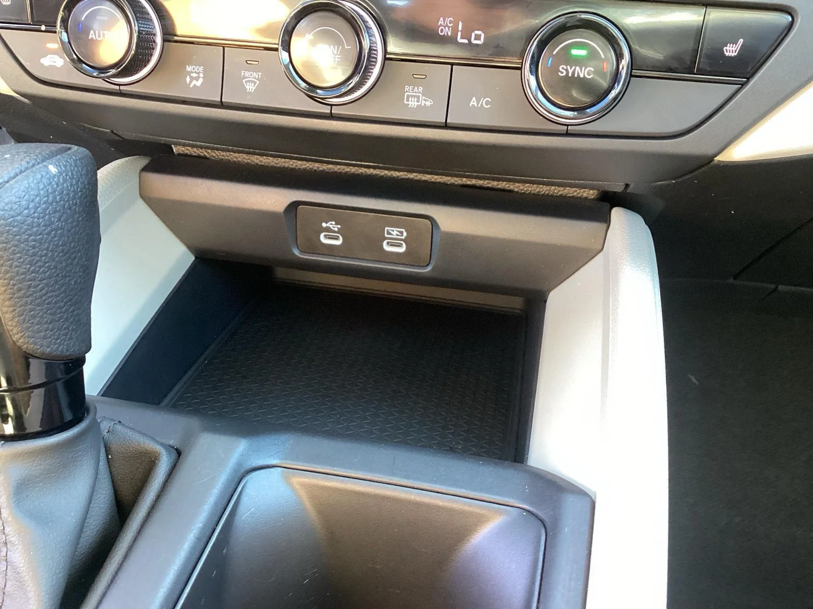 Used 2023 Platinum White Pearl Honda EX image 20