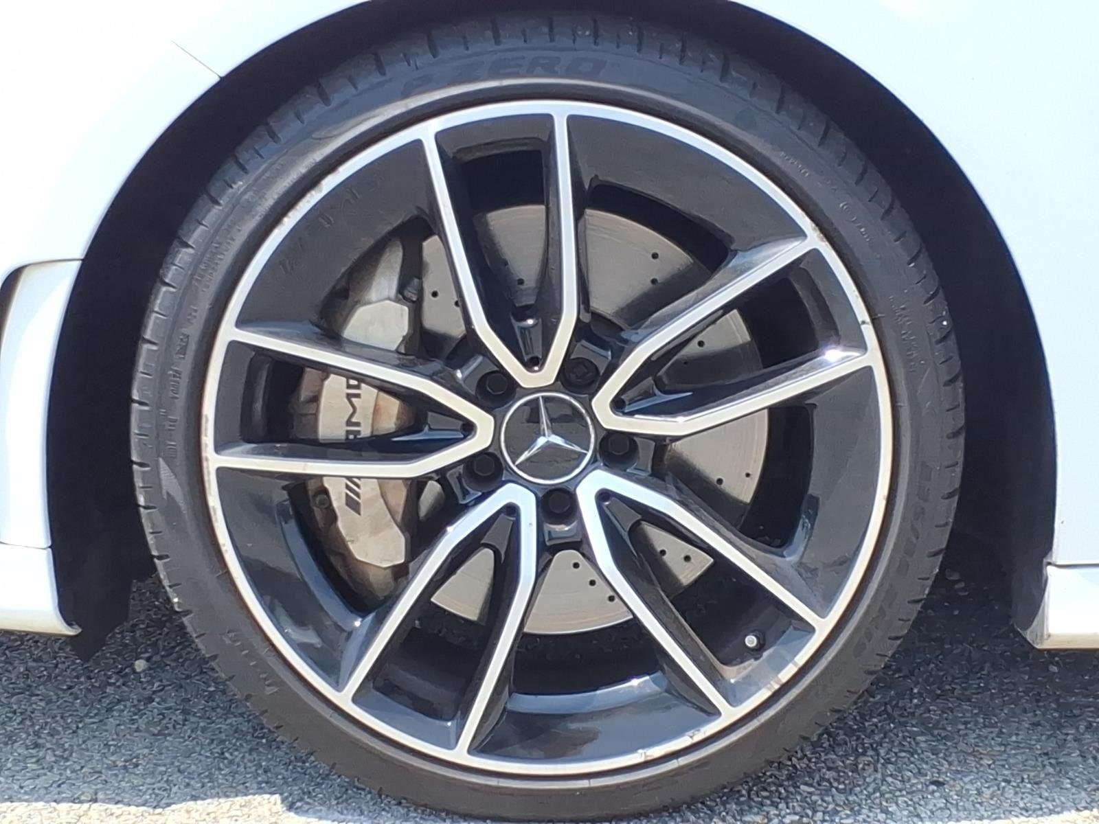 Used 2021 Polar White MERCEDES  image 4