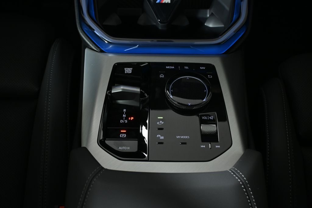 New 2026 Alpine White BMW M50 xDrive image 24