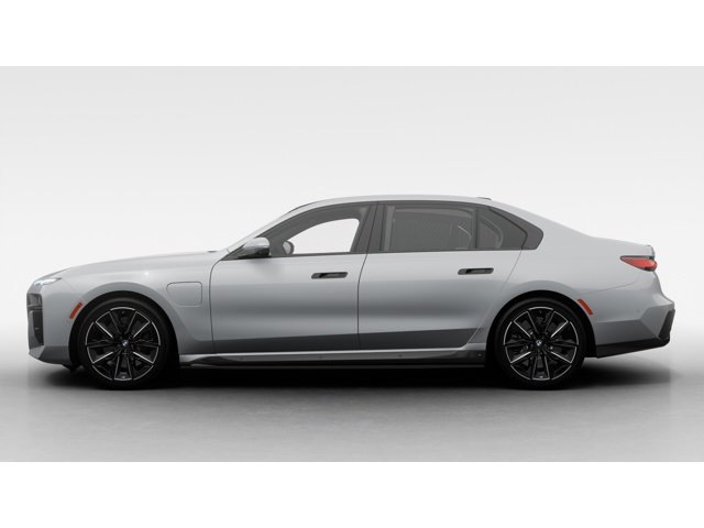 New 2026 Brooklyn Grey Metallic BMW 750e xDrive image 4