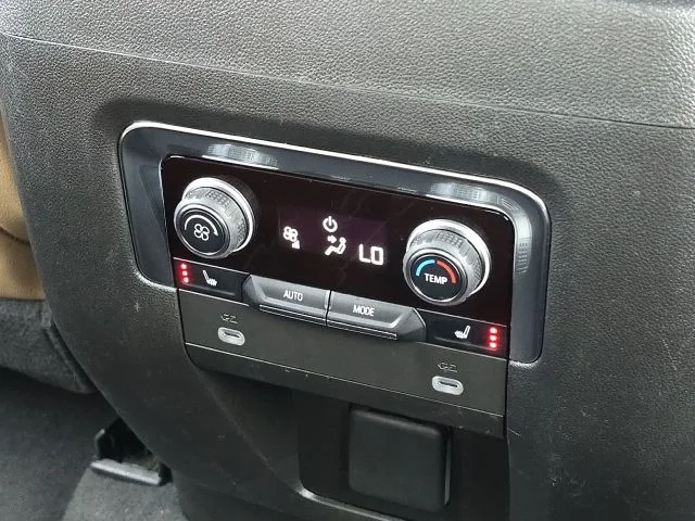 Used 2023 Beige Chevrolet Premier image 19