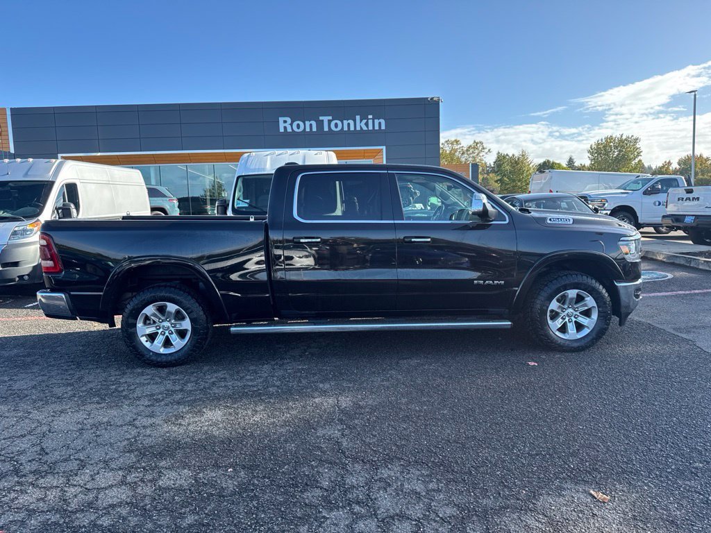 Used 2022 Diamond Black Crystal Pearlcoat Ram Laramie image 9
