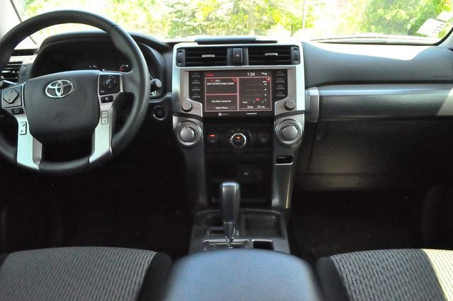 Used 2024  Toyota SR5 image 17