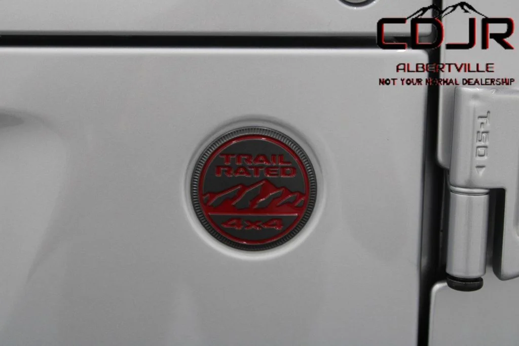 Used 2023 Silver Jeep Rubicon image 53