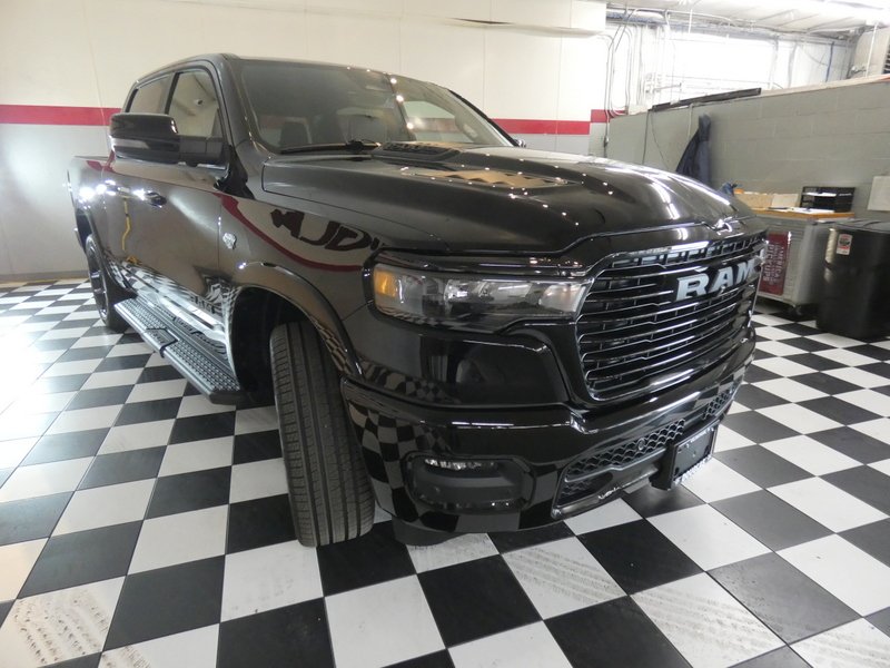 New 2027 Diamond Black Crystal Pearl-Coat Exterior Paint RAM Laramie Crew Cab 5