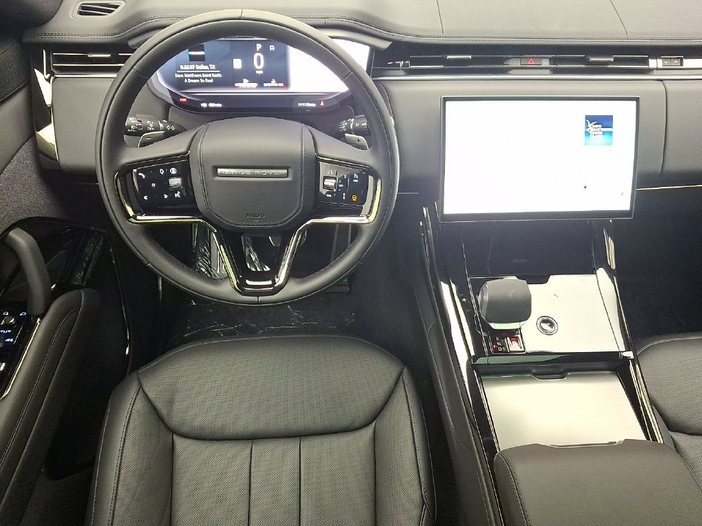 New 2027 Charente Grey Prem Met Land Rover Dynamic SE image 8