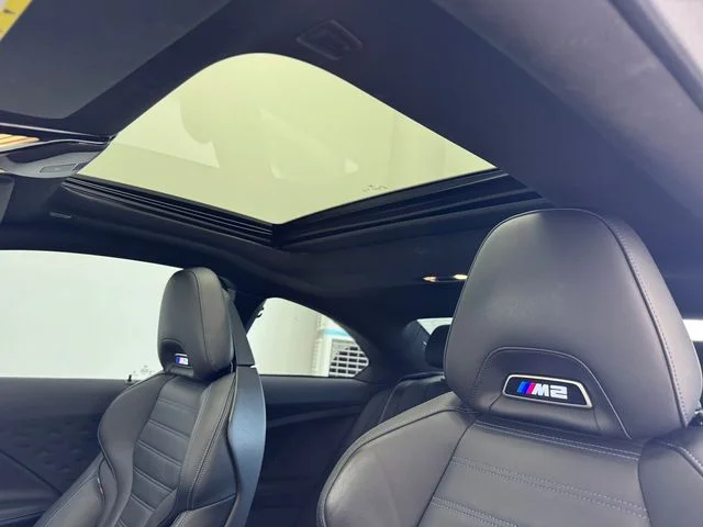 Used 2024 Alpine White BMW Base image 5