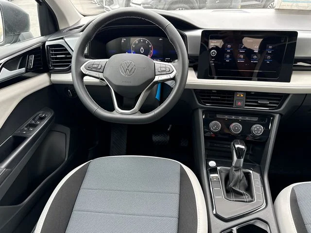New 2026 Pure White Volkswagen 1.5T S image 24