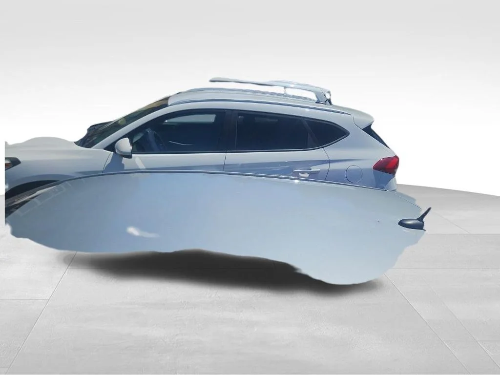 Used 2014 Silver Hyundai GS image 5