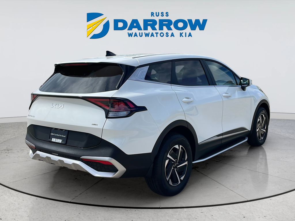 Used 2023 White Kia LX image 5