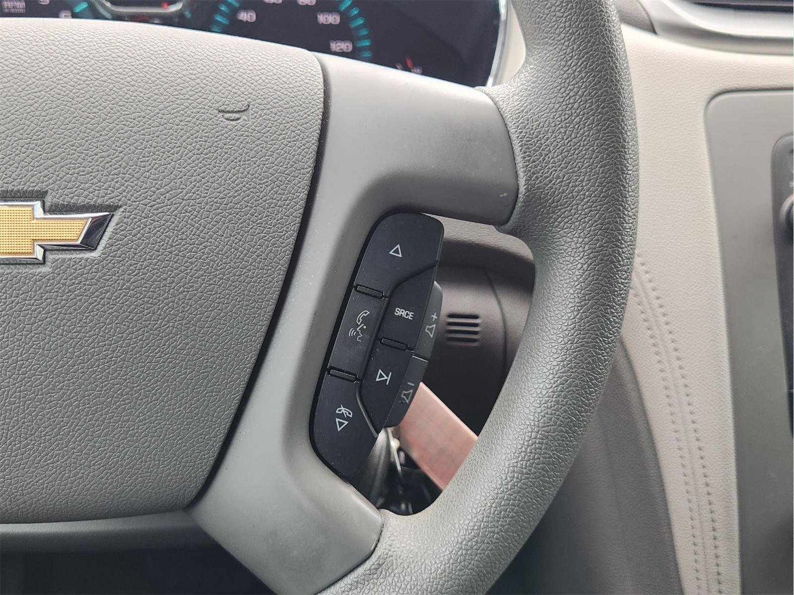 2017 Chevrolet Traverse LS - Photo 28