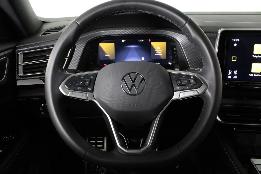 2025 Volkswagen Atlas Cross Sport SEL R-LINE - Photo 26