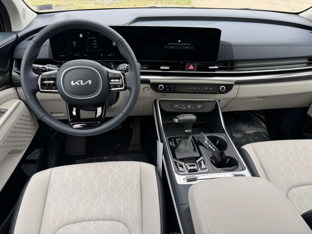 New 2026 Gray Kia SX image 17