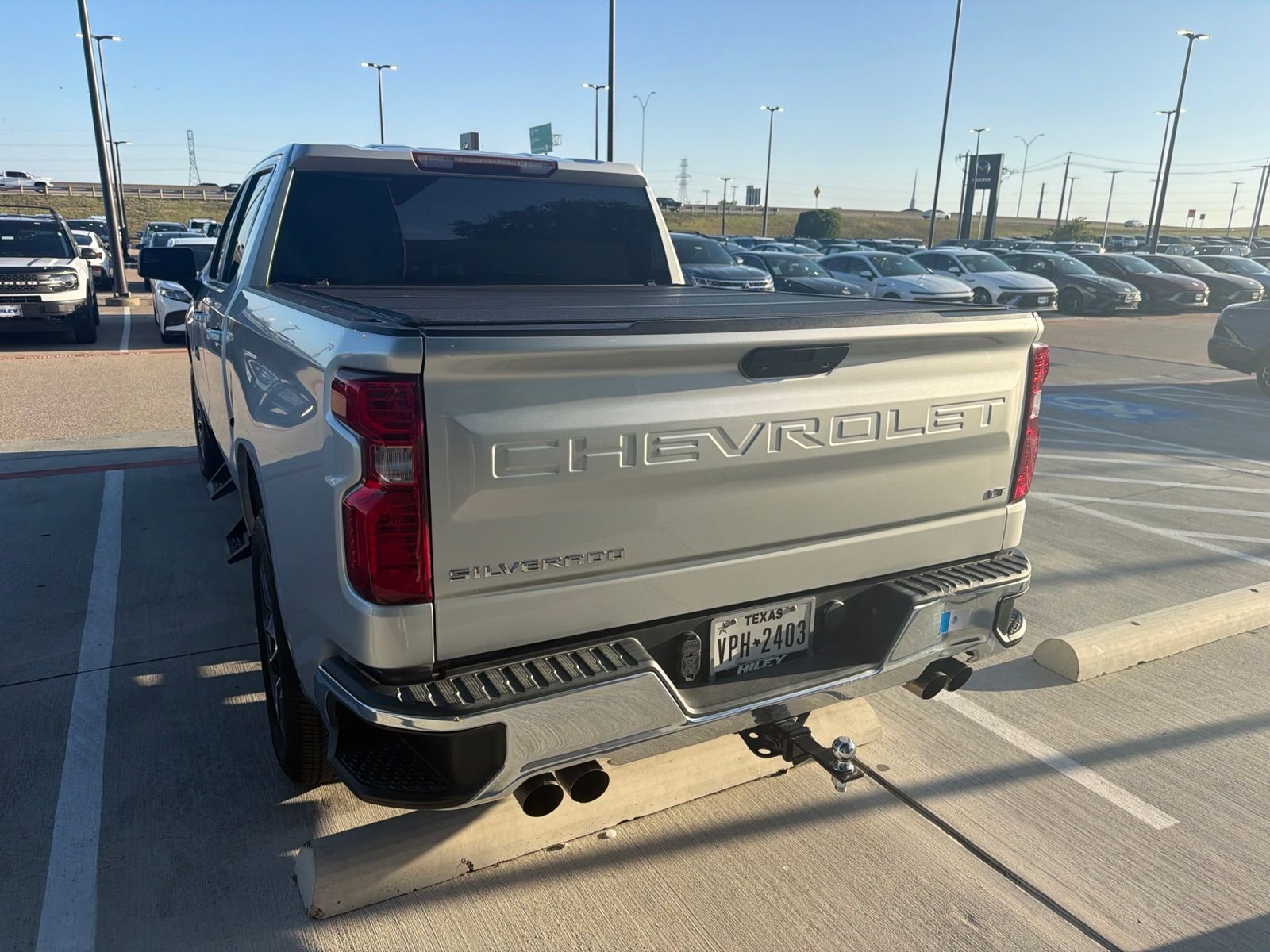 Used 2019 Silver Ice Metallic Chevrolet LT image 7