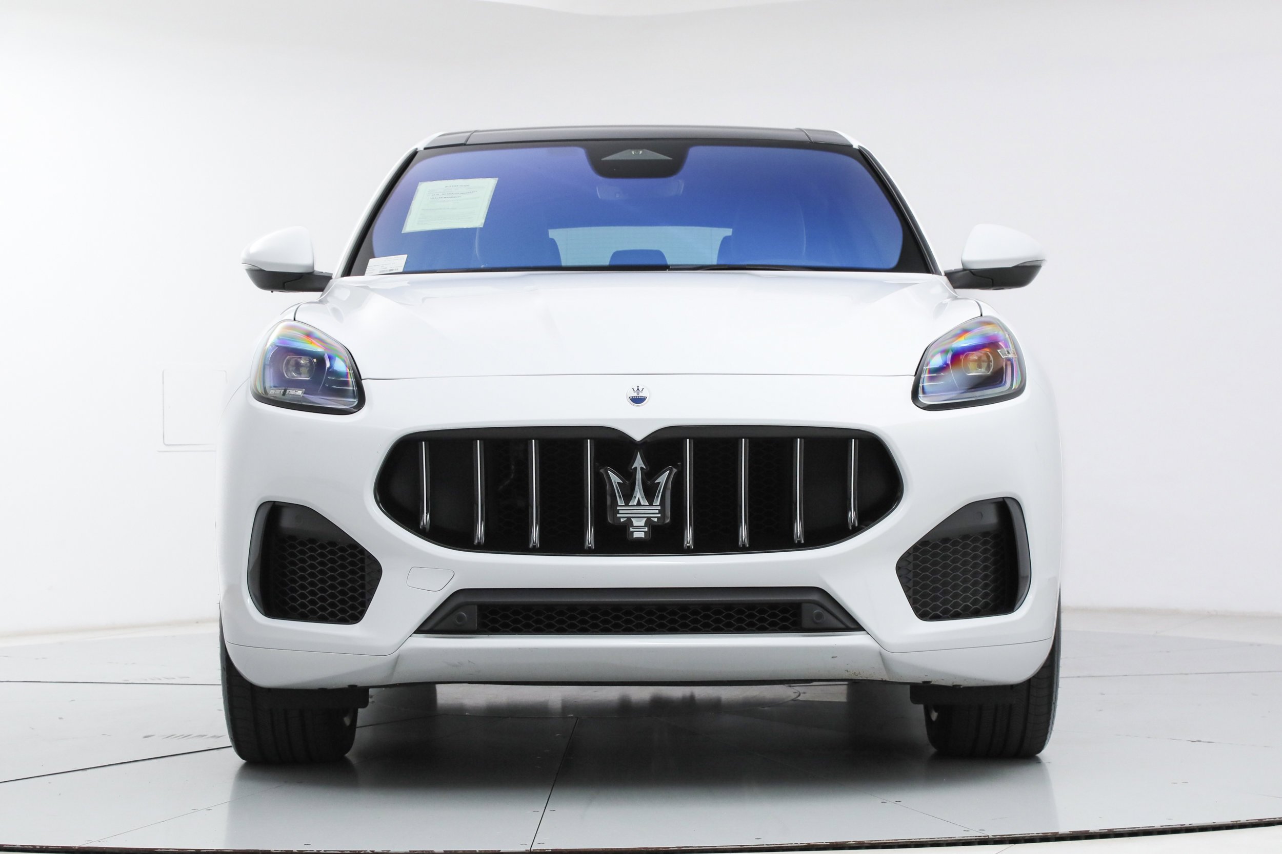 Used 2023 White Maserati GT image 8