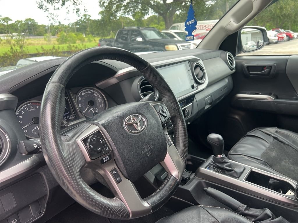 Used 2023 Silver Toyota SR5 image 9