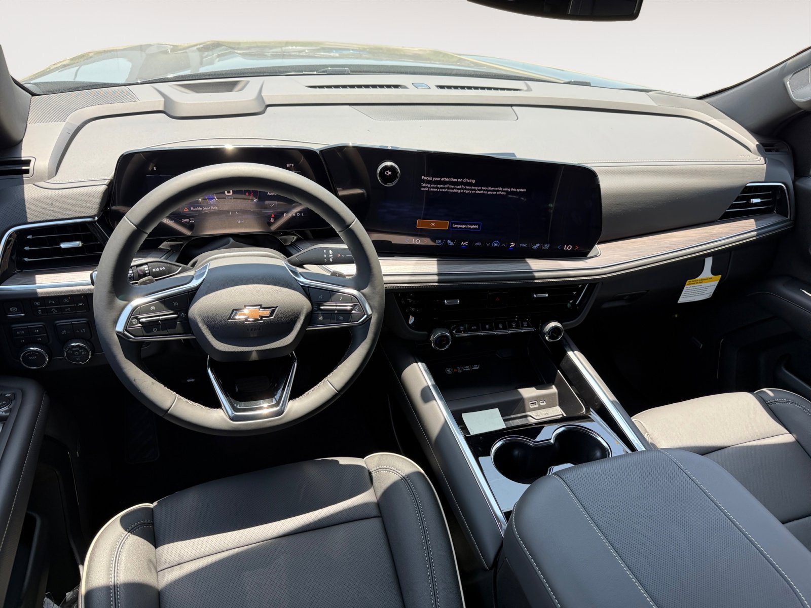 Used 2025 Dark Ash Metallic Chevrolet Premier image 15