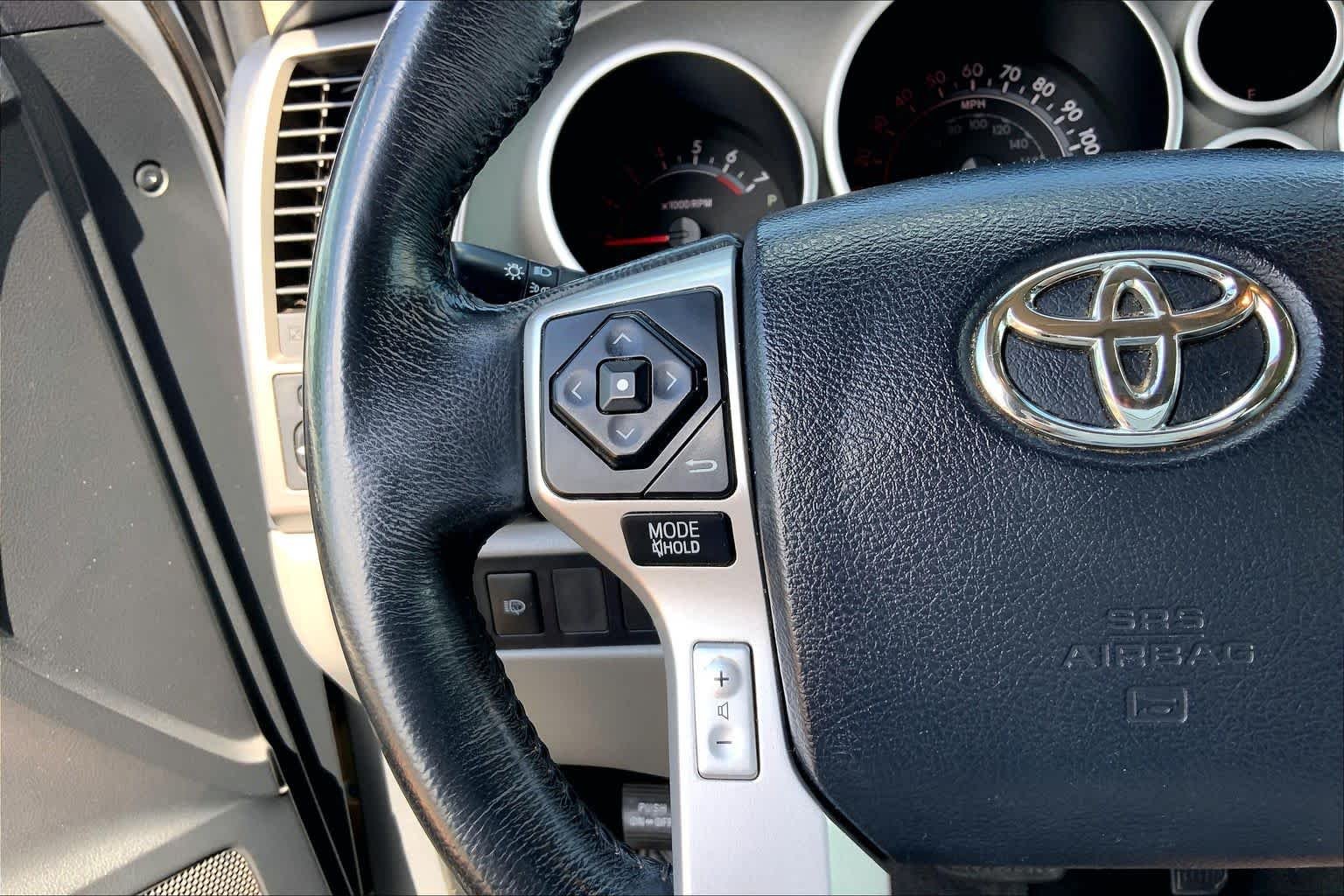 Used 2017 Silver Sky Metallic Toyota SR5 image 24