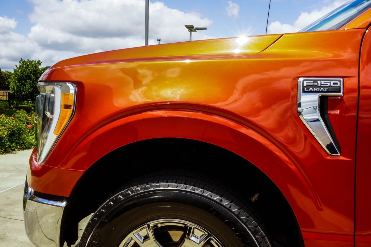 Used 2023 Red Ford Lariat image 14