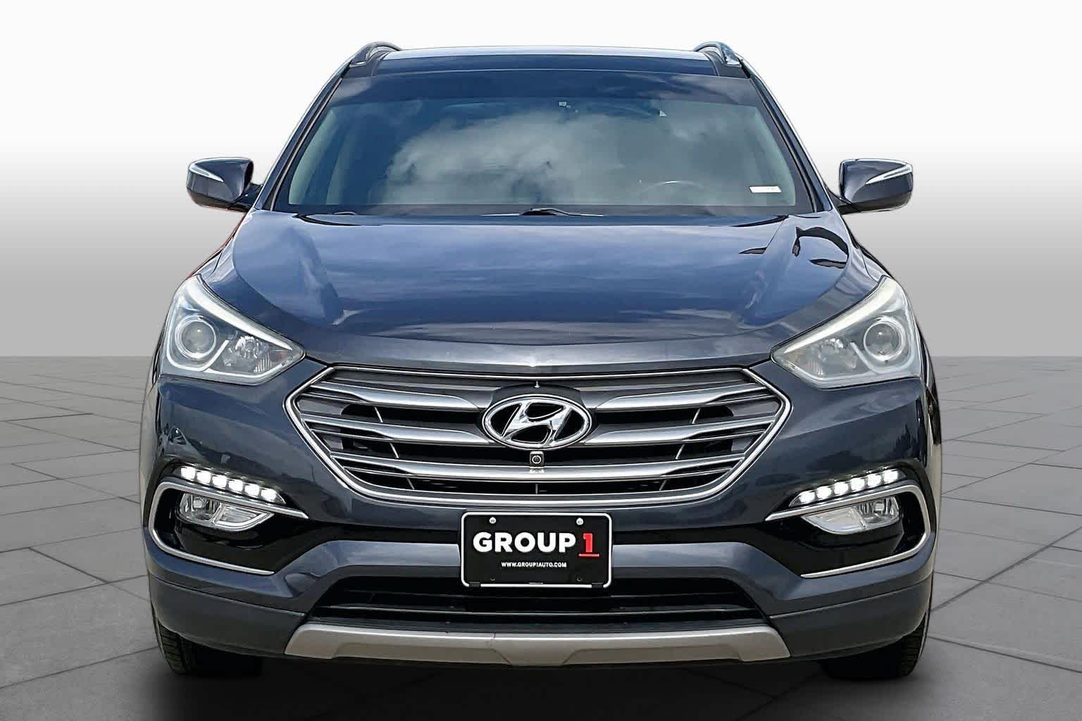 Used 2018 Platinum Graphite Hyundai 2.4L image 4