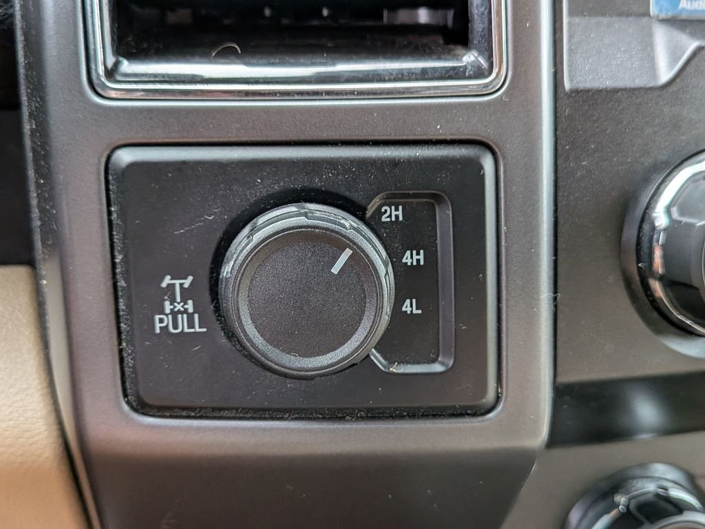 Used 2019 Green Ford XLT image 18