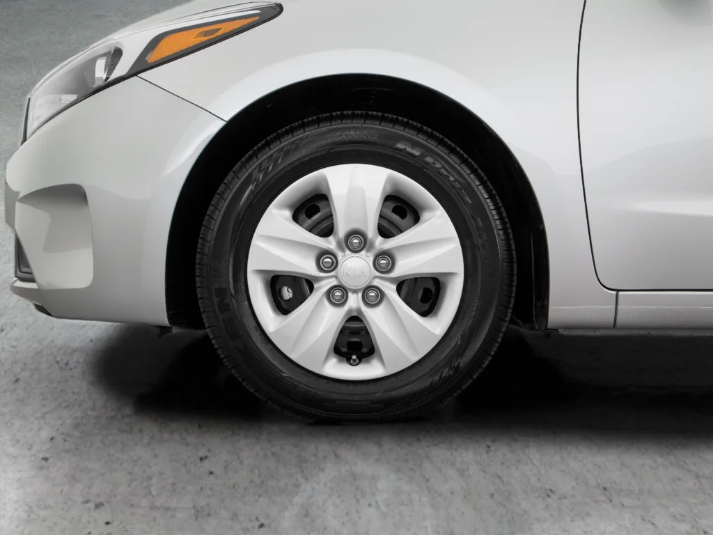 Used 2017 Silver Kia LX image 44
