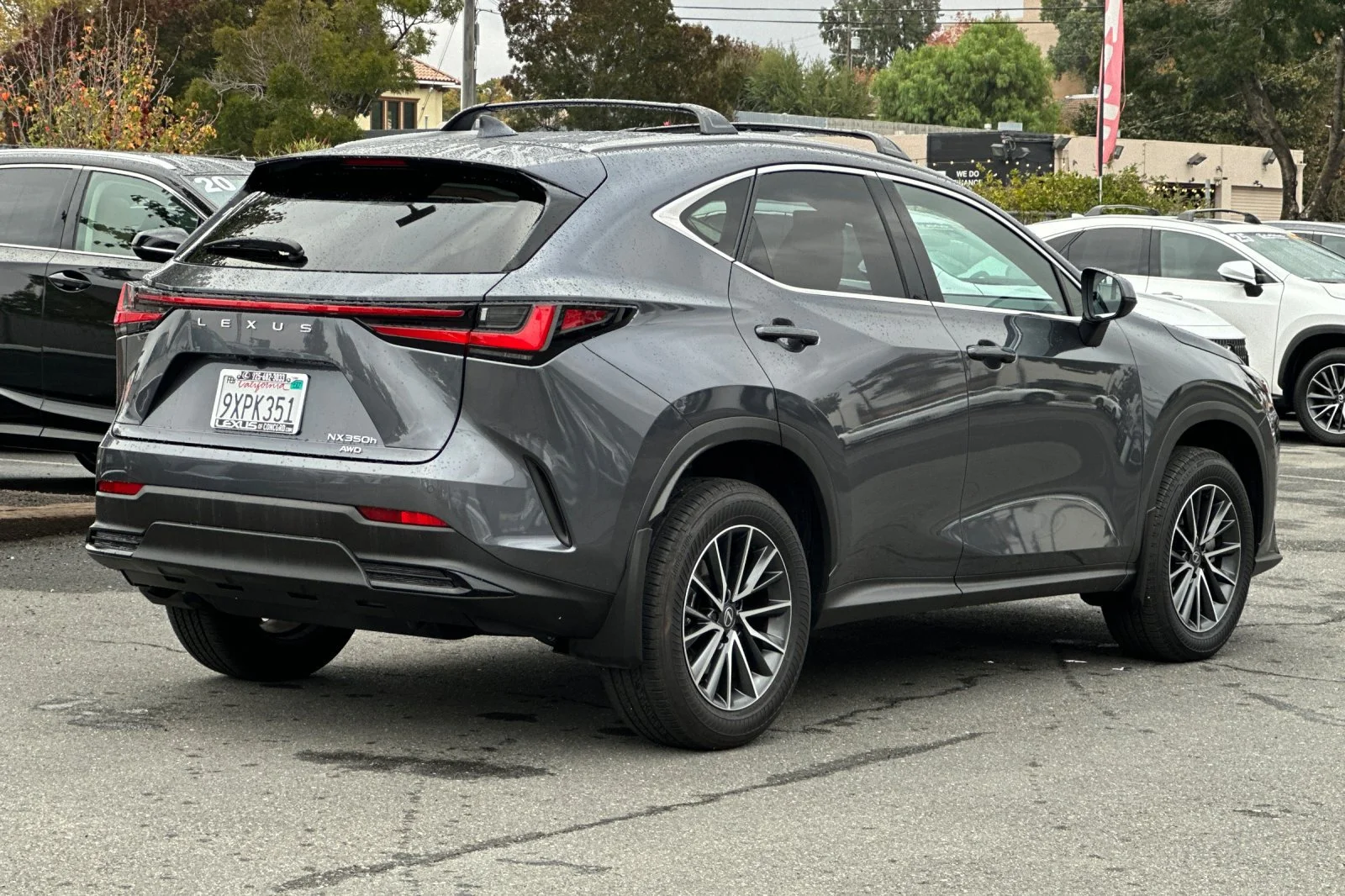 Certified Used 2026 Gray Lexus 350h Premium image 4
