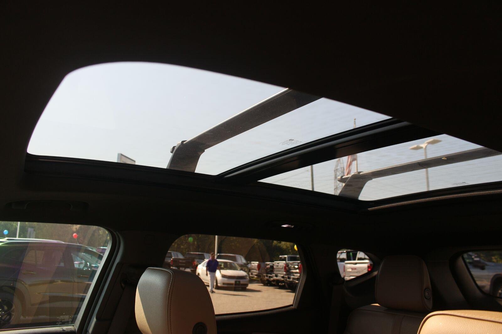 Used 2020 BLACK Chevrolet Premier image 35