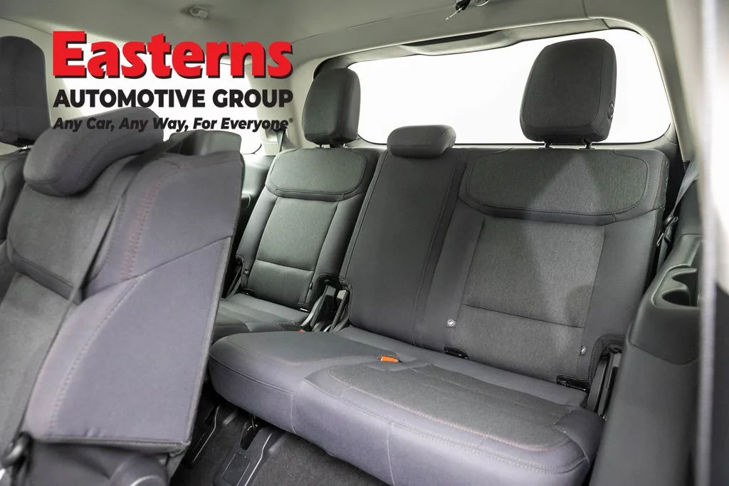 Used 2025 White Ford Active image 26