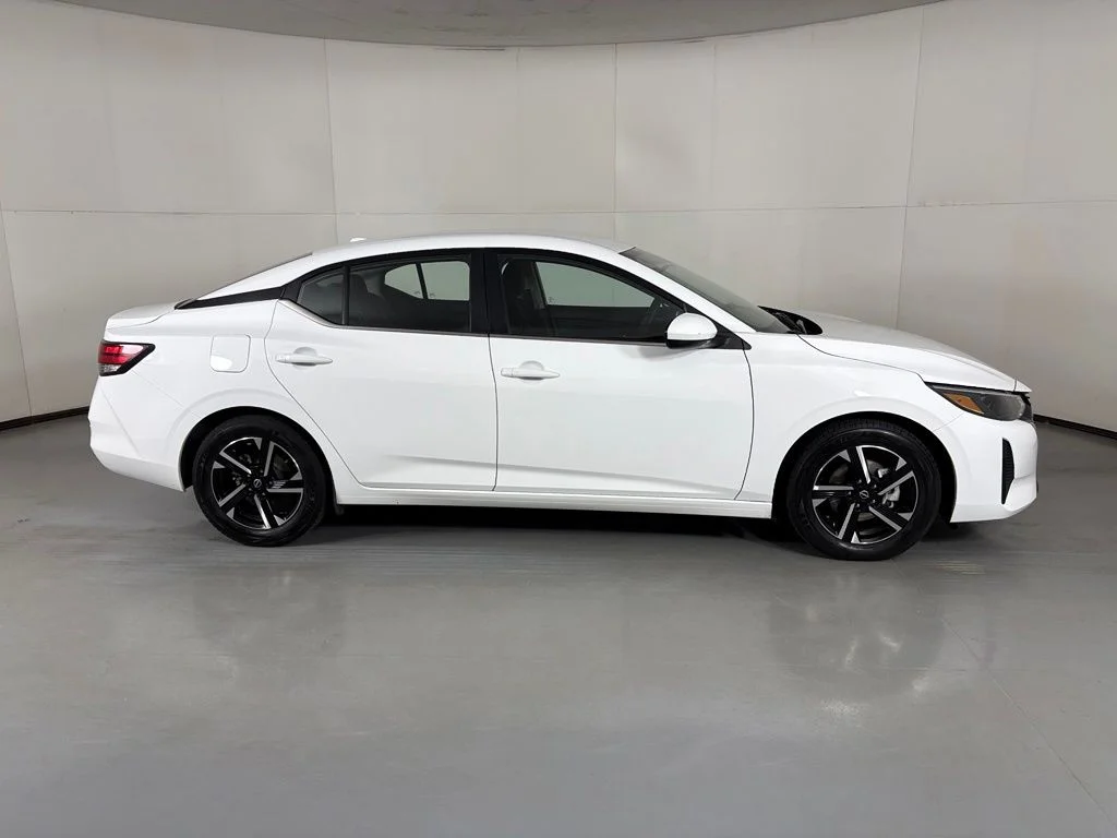 Used 2025 White Nissan SV image 9