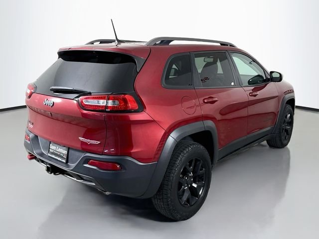 Used 2017 Red Jeep Trailhawk image 7