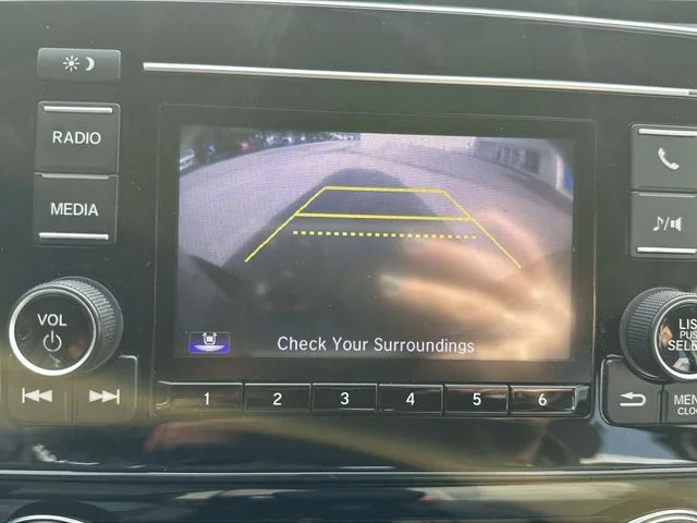 Certified Used 2018  Honda LX image 24