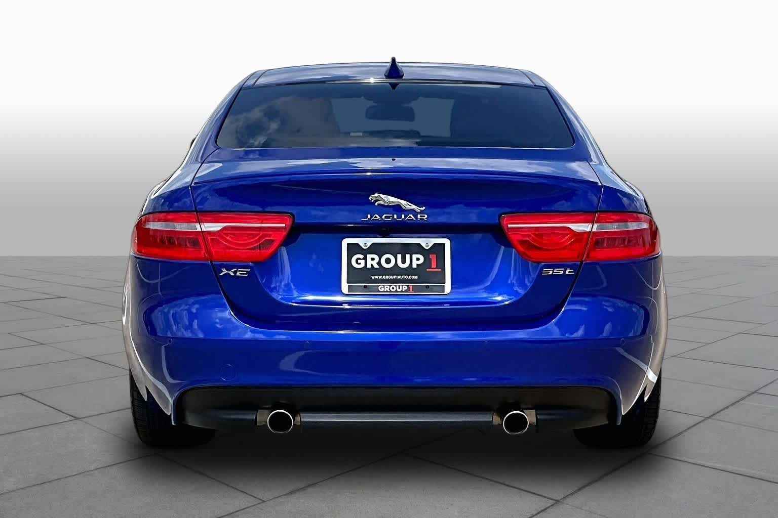Pre-Owned 2017 Jaguar XE 35t R-Sport
