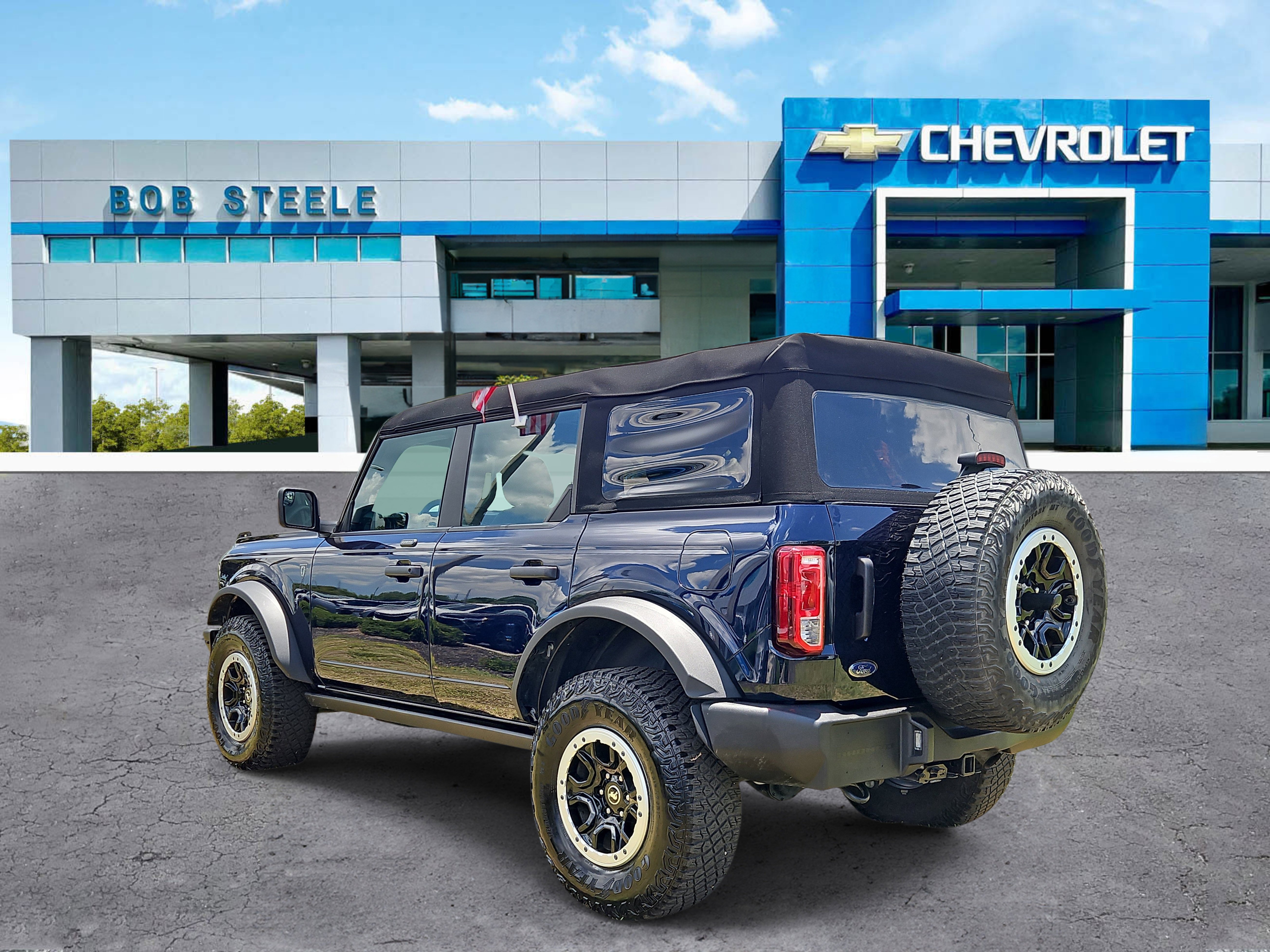 Used 2021 Blue Ford Base image 4