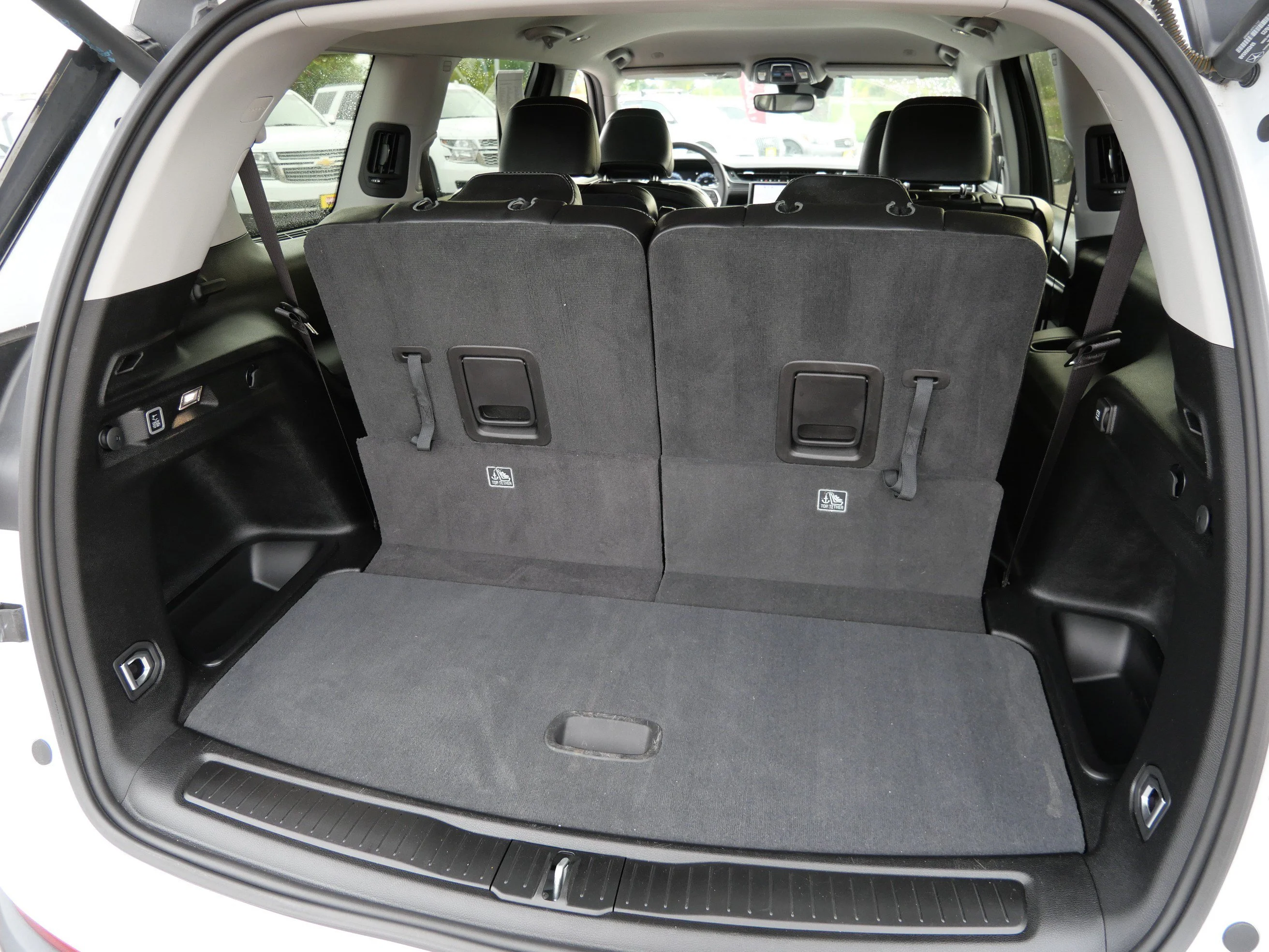 Used 2023 Bright White Clearcoat Jeep Limited image 20