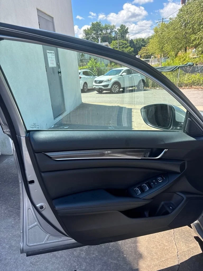 Used 2019  Honda Sport 1.5T image 9