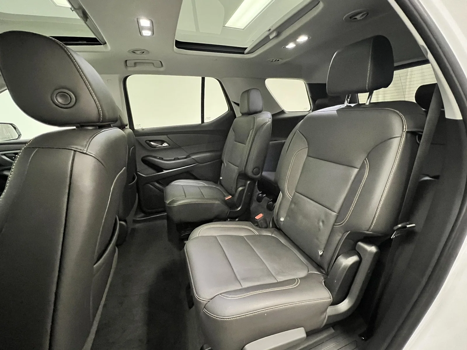 Used 2020 Summit White Chevrolet Premier image 45