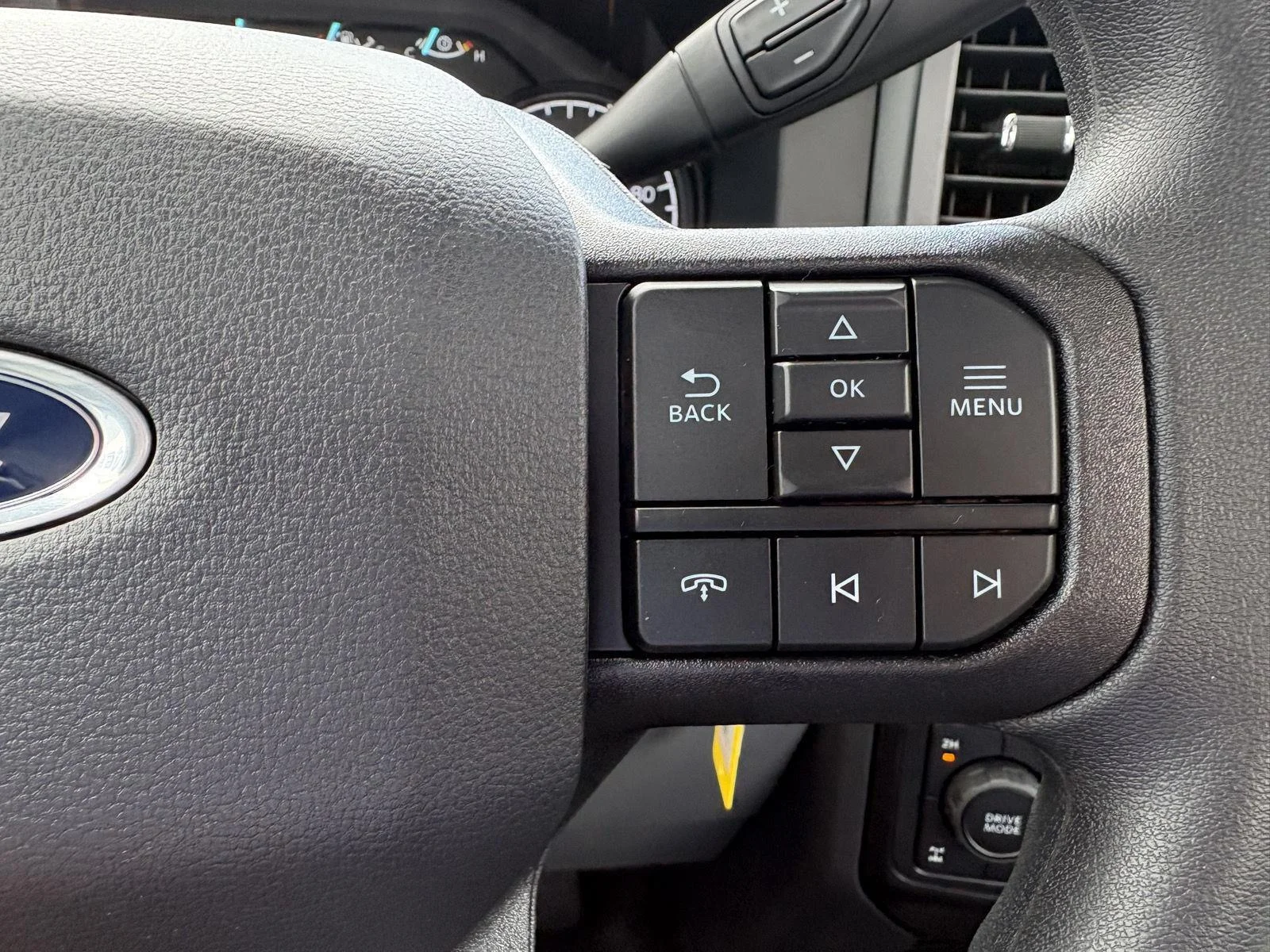 New 2026 Oxford White Ford F-250® XL image 12