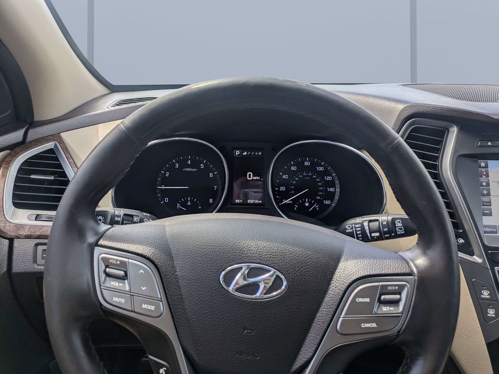 Used 2018 Gray Hyundai 2.4 image 31