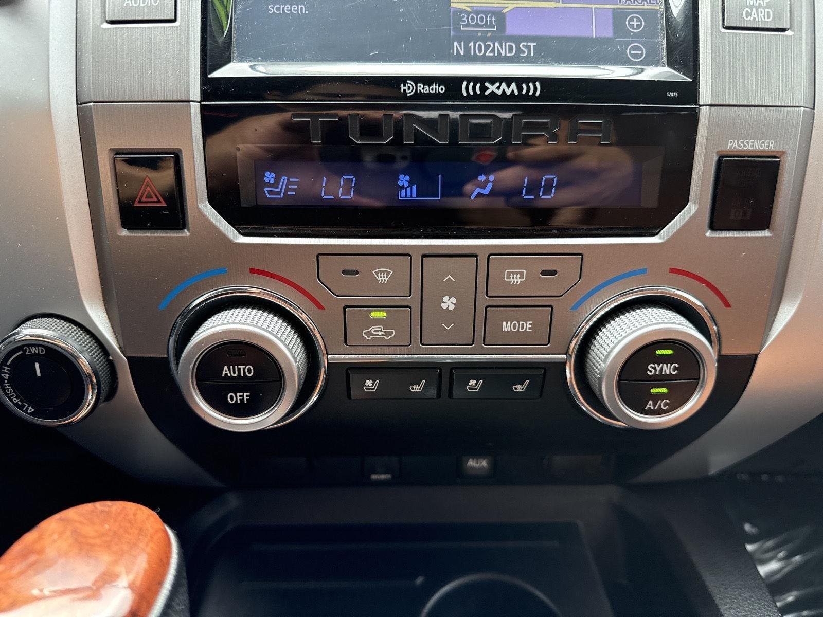 Used 2015 Super White Toyota Platinum image 24