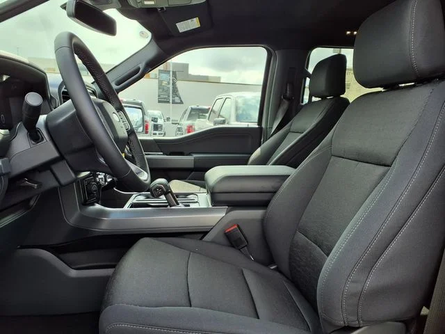 New 2026 Avalanche Ford XLT image 10