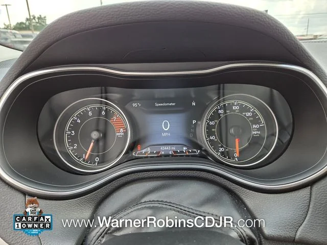 Used 2020 White Jeep Limited image 30