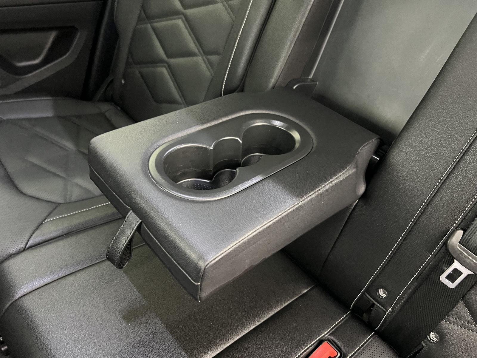 2025 Volkswagen Atlas SE w/Tech - Photo 24