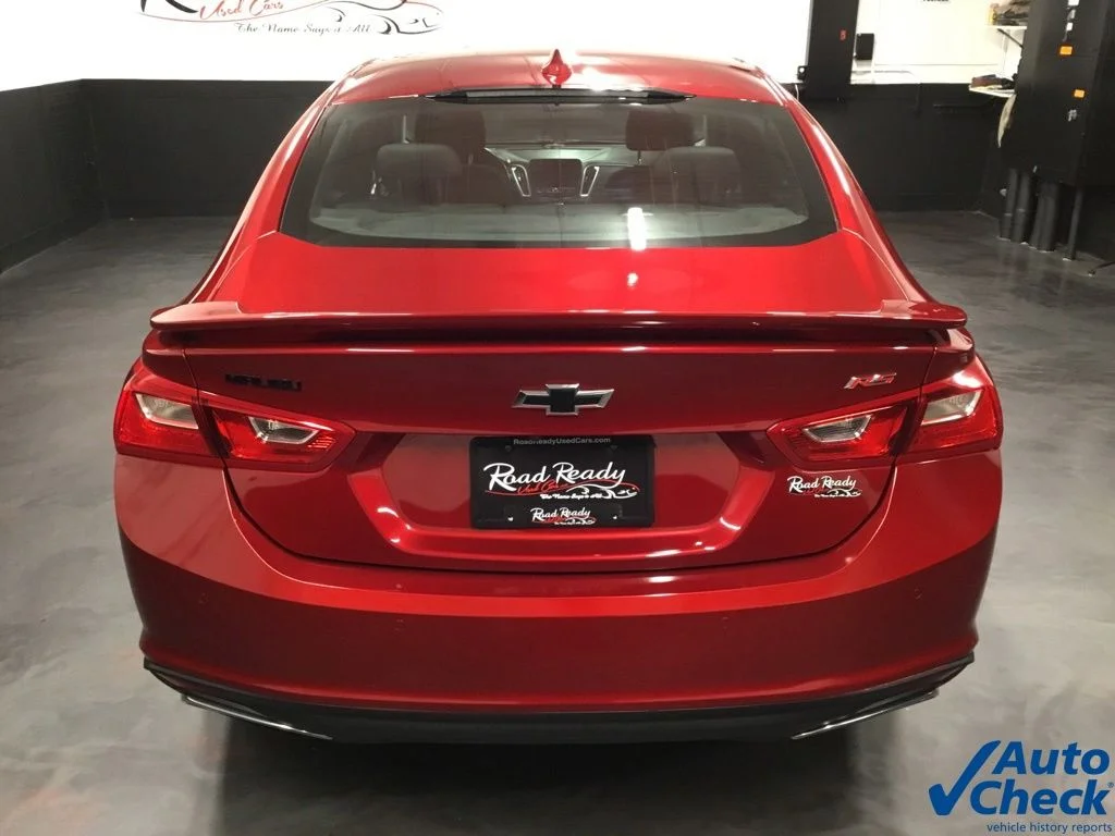 Used 2021 Red Chevrolet RS image 9