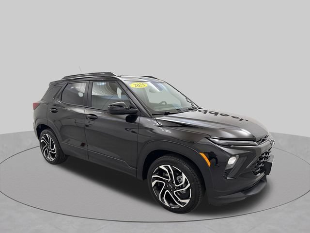 Used 2025 Mosaic Black Metallic Chevrolet RS image 7