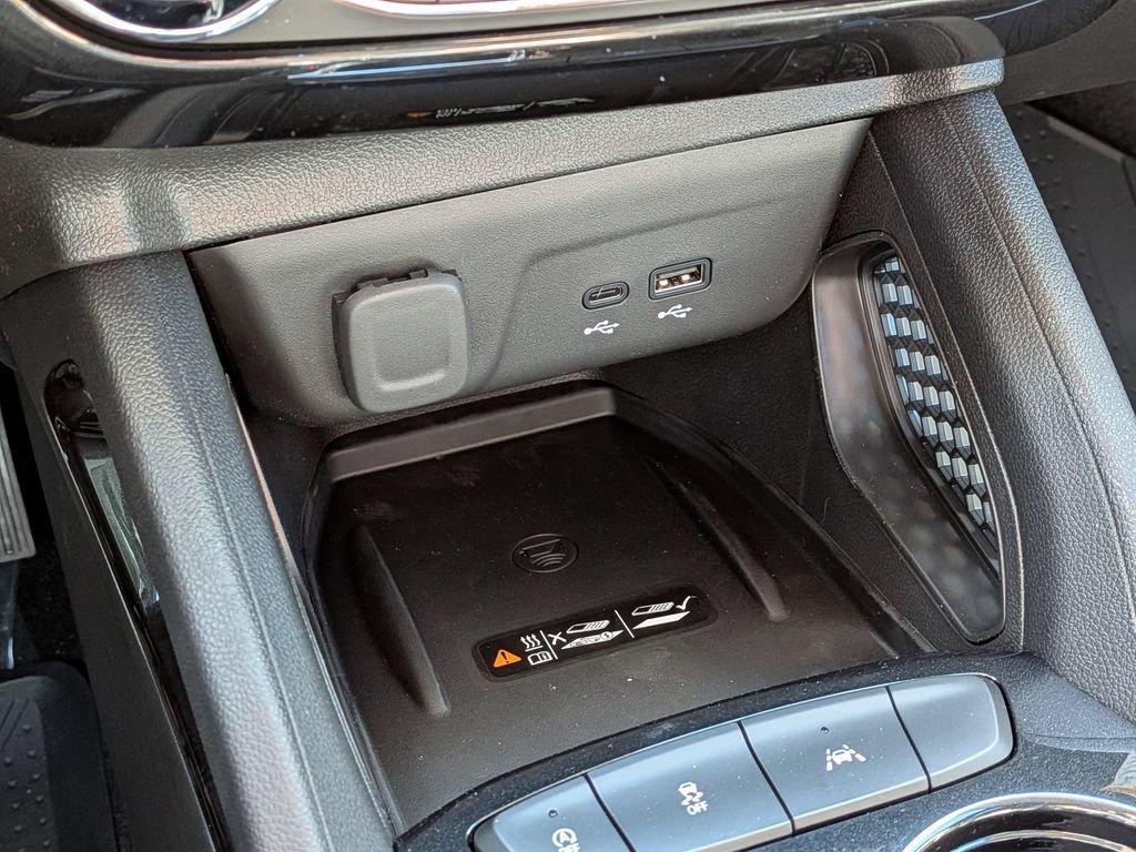 New 2026 Mosaic Black Metallic Chevrolet LT image 33