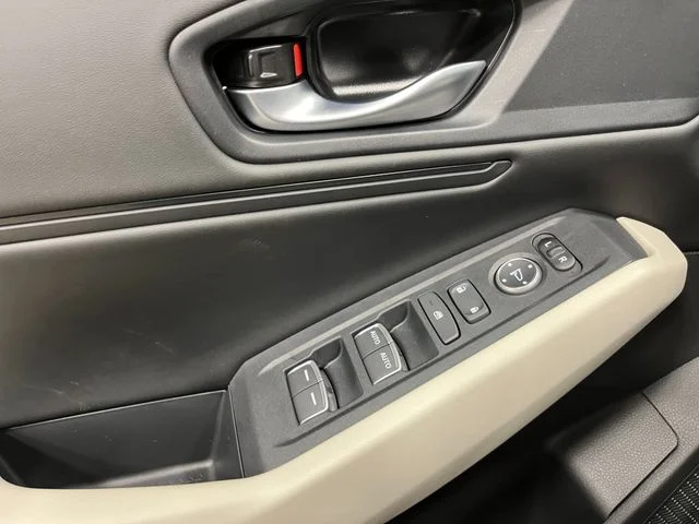 2025 Honda Accord SE - Photo 14