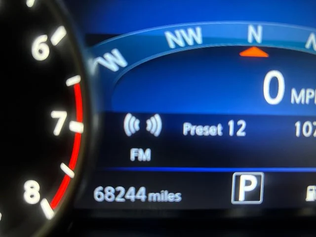 Used 2021 Red Nissan SV image 18