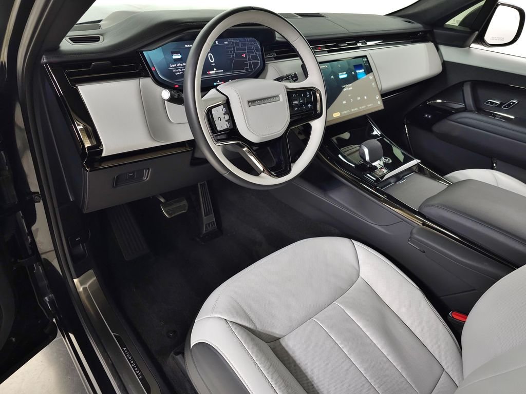 Used 2025 Black Land Rover Autobiography image 16