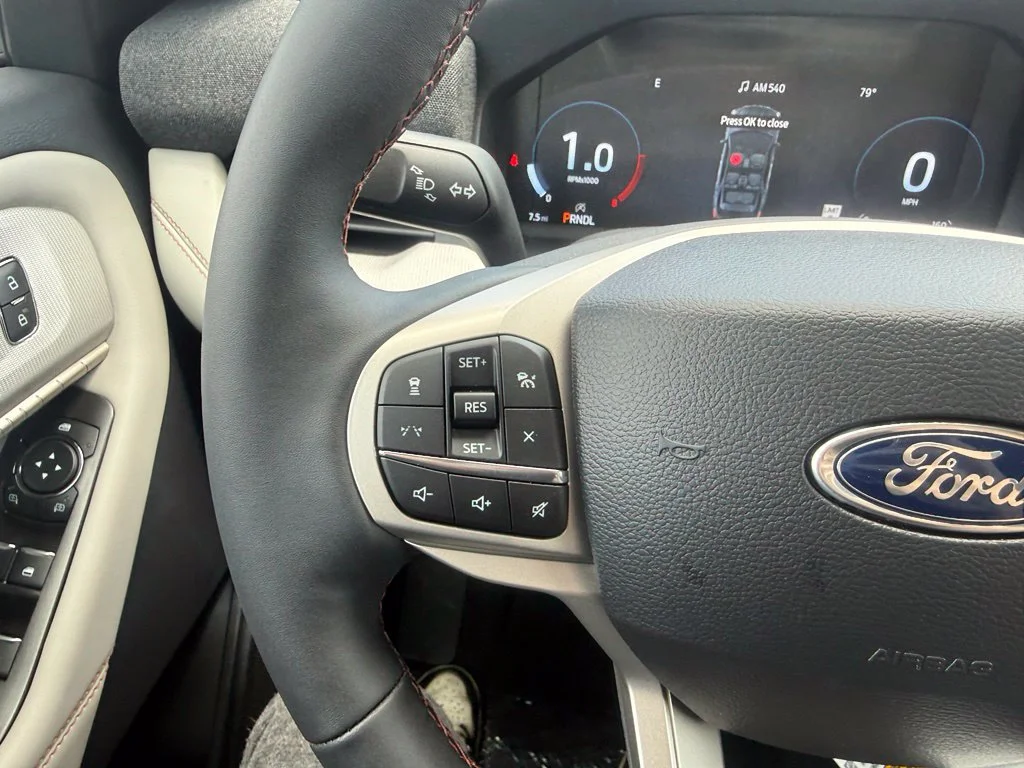 New 2026 Vapor Blue Metallic Ford Active image 18